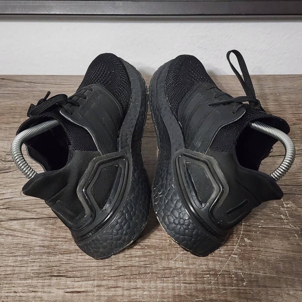 Adidas Ultraboost 20 Women's Athletic Running Shoes Size 6.5 Triple Black - Picture 5 of 9